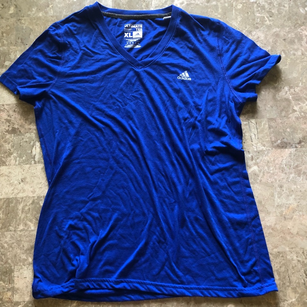 Adidas v neck 🌊